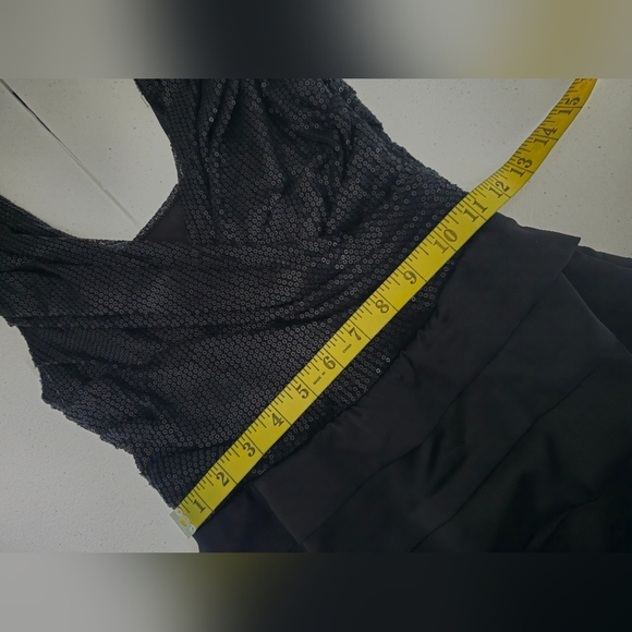 Express black dress with sequin details size 2 - Picture 7 of 10